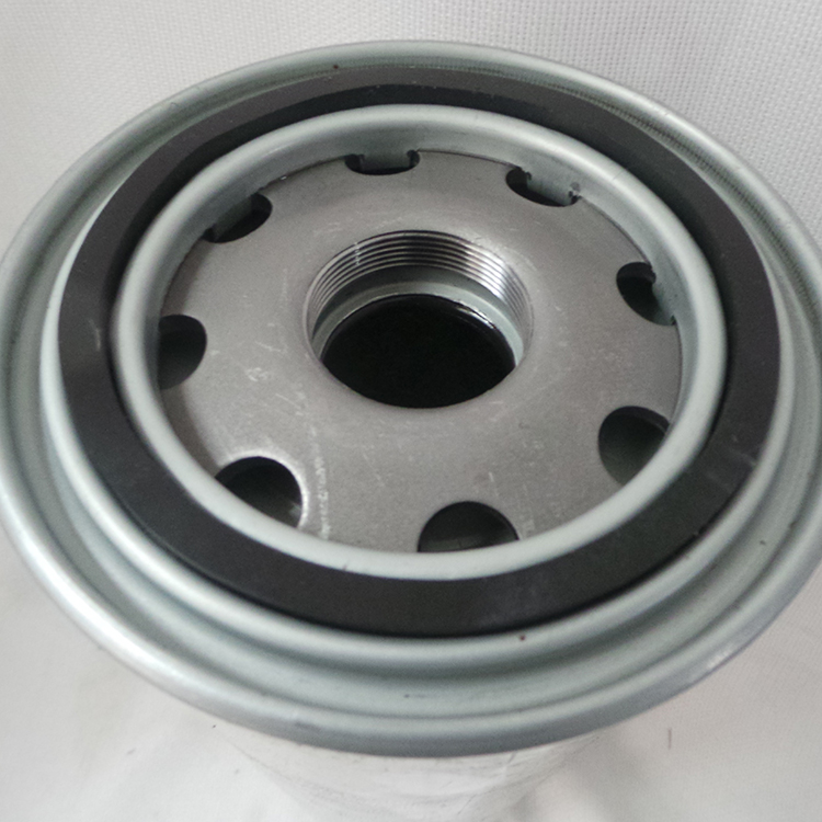 卅亞過(guò)濾機(jī)油濾芯04819974 