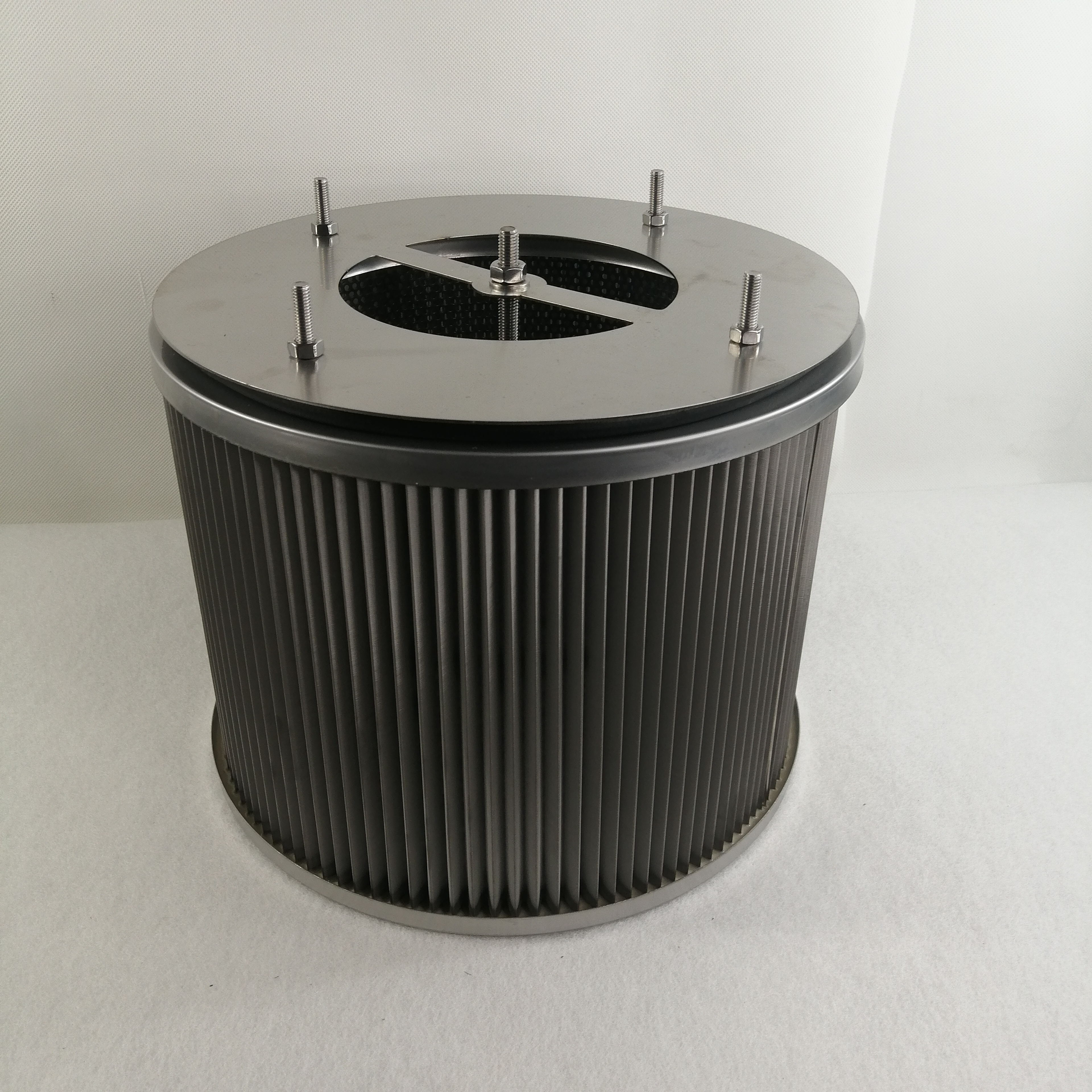 卅亞過濾|液壓油濾芯 提升工業(yè)油品純凈度 助力綠色制造